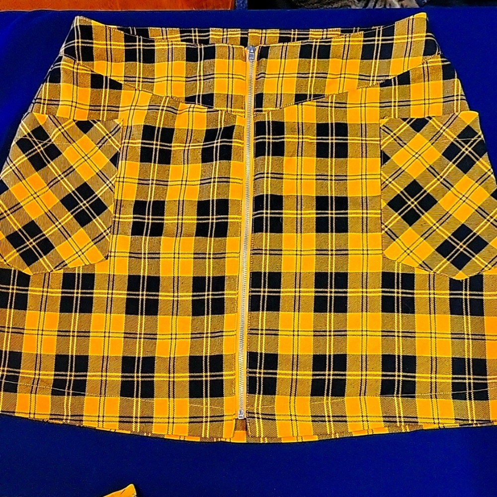 Arizona/ skirt/ mustard yellow/ plaid